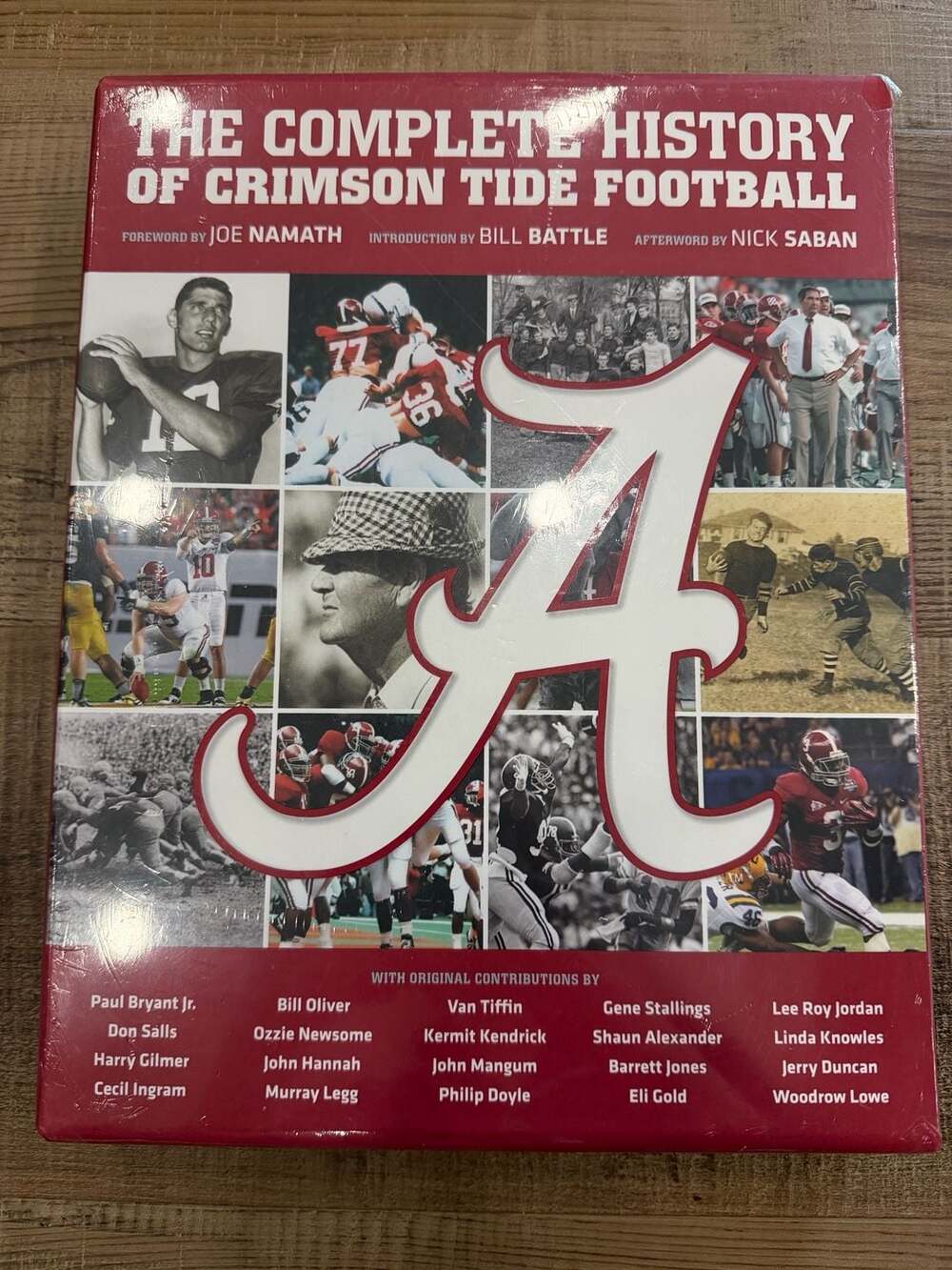 The Complete History of Crimson Tide Alabama Football Hardcover Book BRAND NEW!